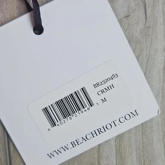 Beach Riot Bikini Top - Picture 4 of 6